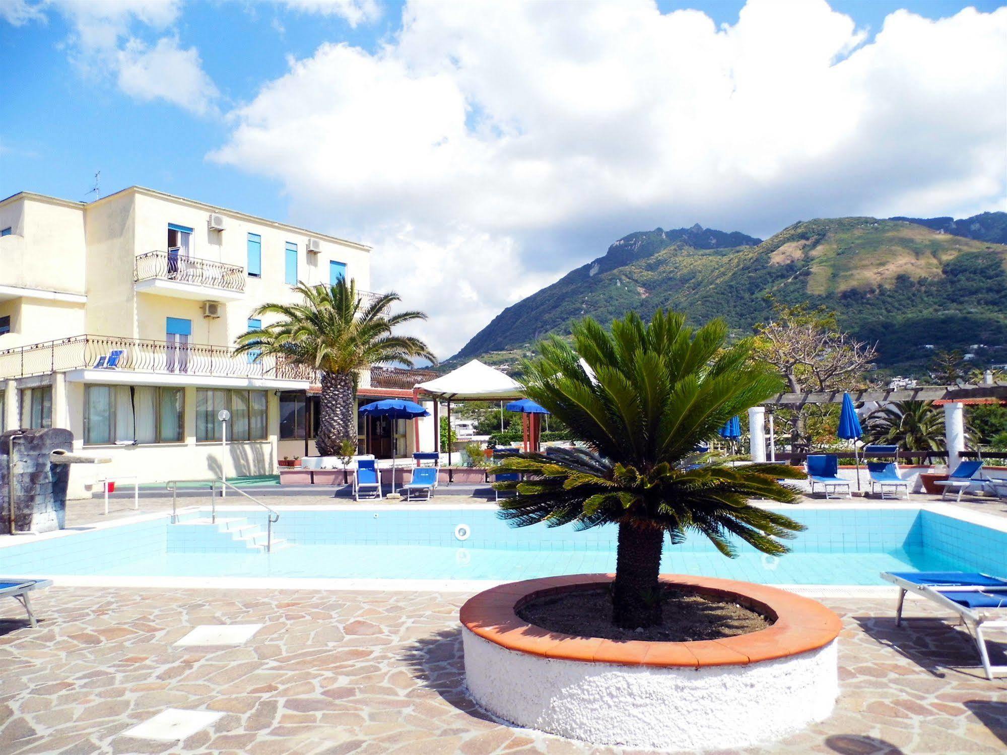 Hotel San Vito Forio di Ischia エクステリア 写真